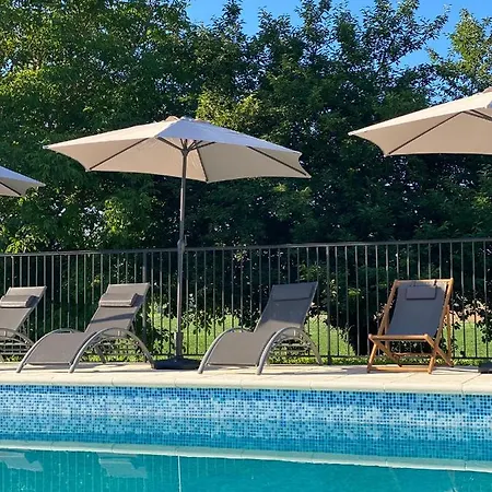Holiday home Metairie Des Gacheries Champagne-et-Fontaine